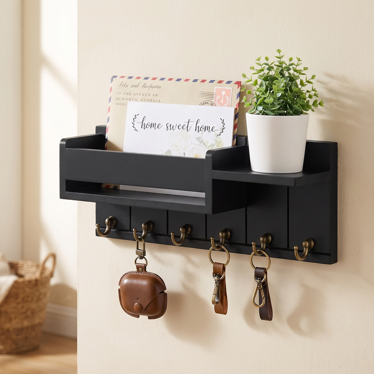Wall Key Rack lifestyle Black
