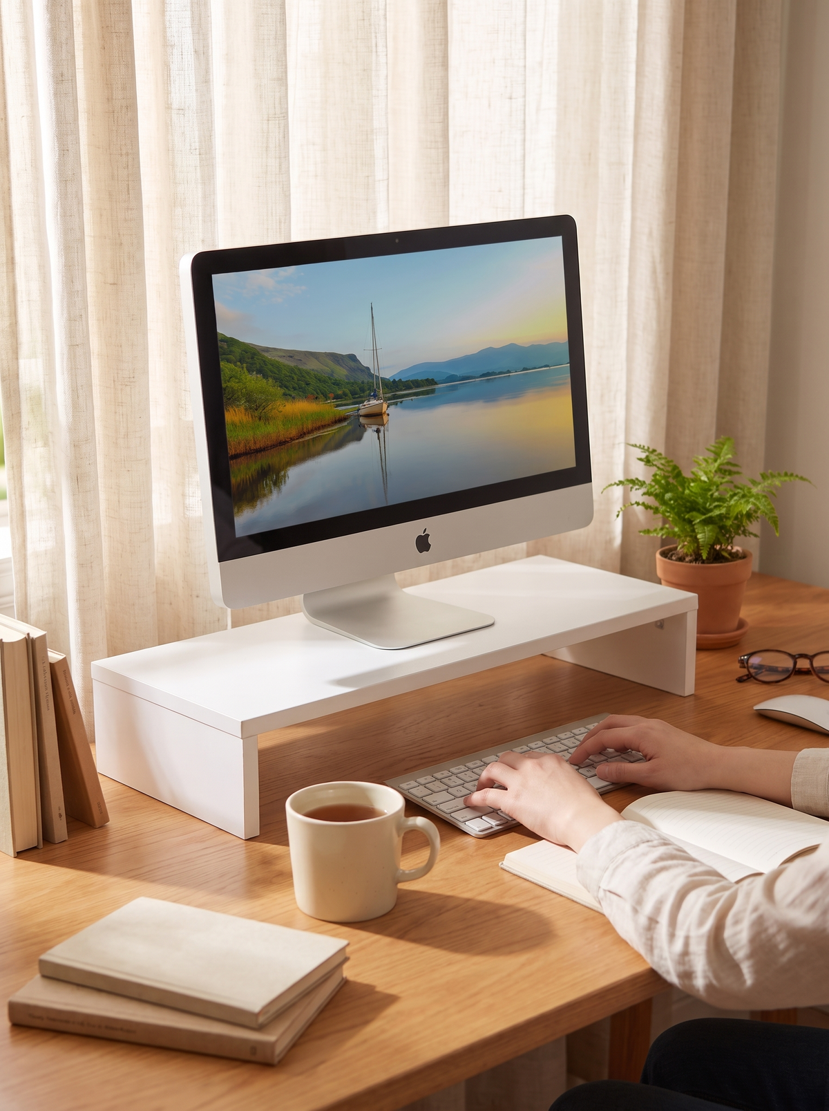 desk-monitor-riser lifestyle 1
